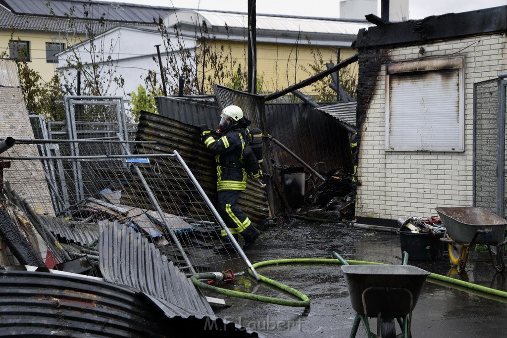 Feuer 4 Bergisch Gladbach Gronau Am Kuhlerbusch P188.JPG - Miklos Laubert